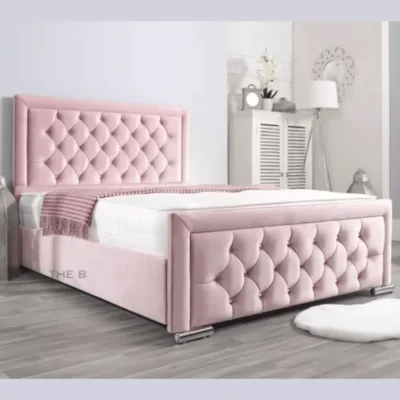tylish Chesterfield Hilton Bed Available with or without Storage